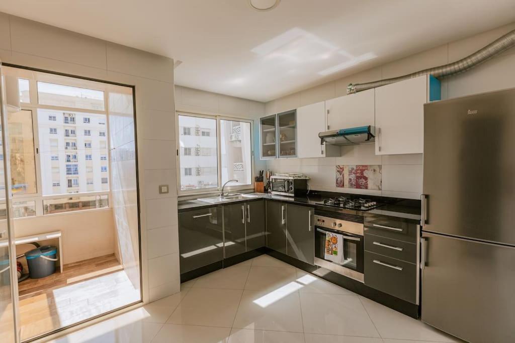 Central 2-Bedrooms Near Beach & Dining Tanger Exterior foto
